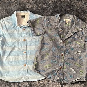 🦖 Bundle of two toddler boy button down shirts 🦖